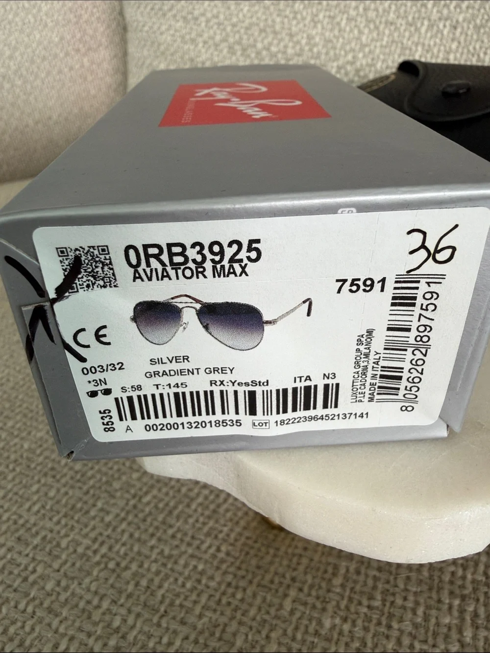 Brand New Ray-Ban Aviator Max Silver Sunglasses with Gradient Grey Lenses